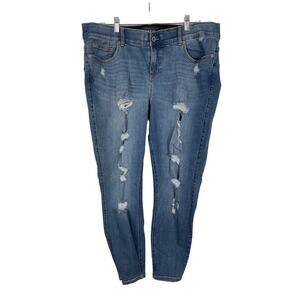 Torrid Premium Bombshell Skinny Whiskering Distressed Women's Jeans 20S